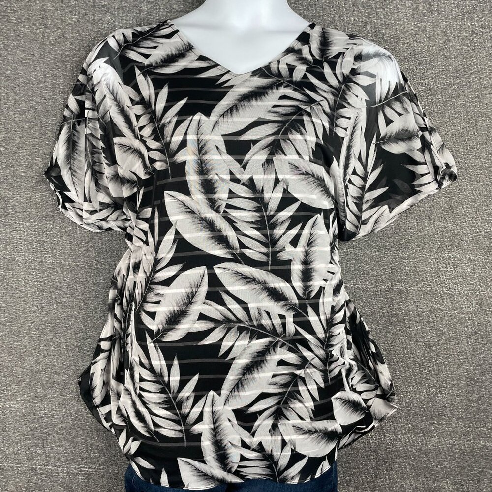 Catherines Top Womens Size 0X Boho Flowy Casual Tropical Stripe Floral Ruffle